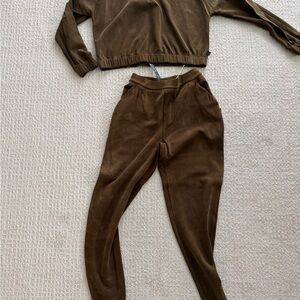 lululemon athletica Chocolate Brown Jogger Set